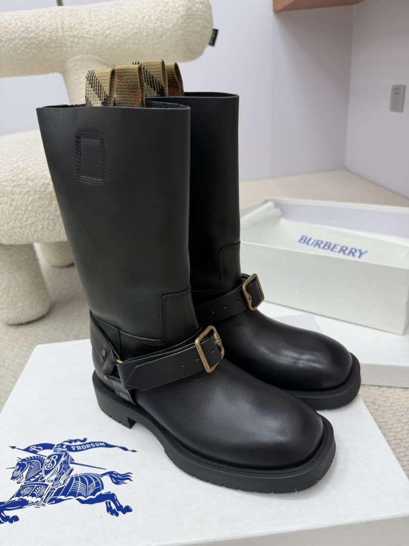 Bv*b*rry boots